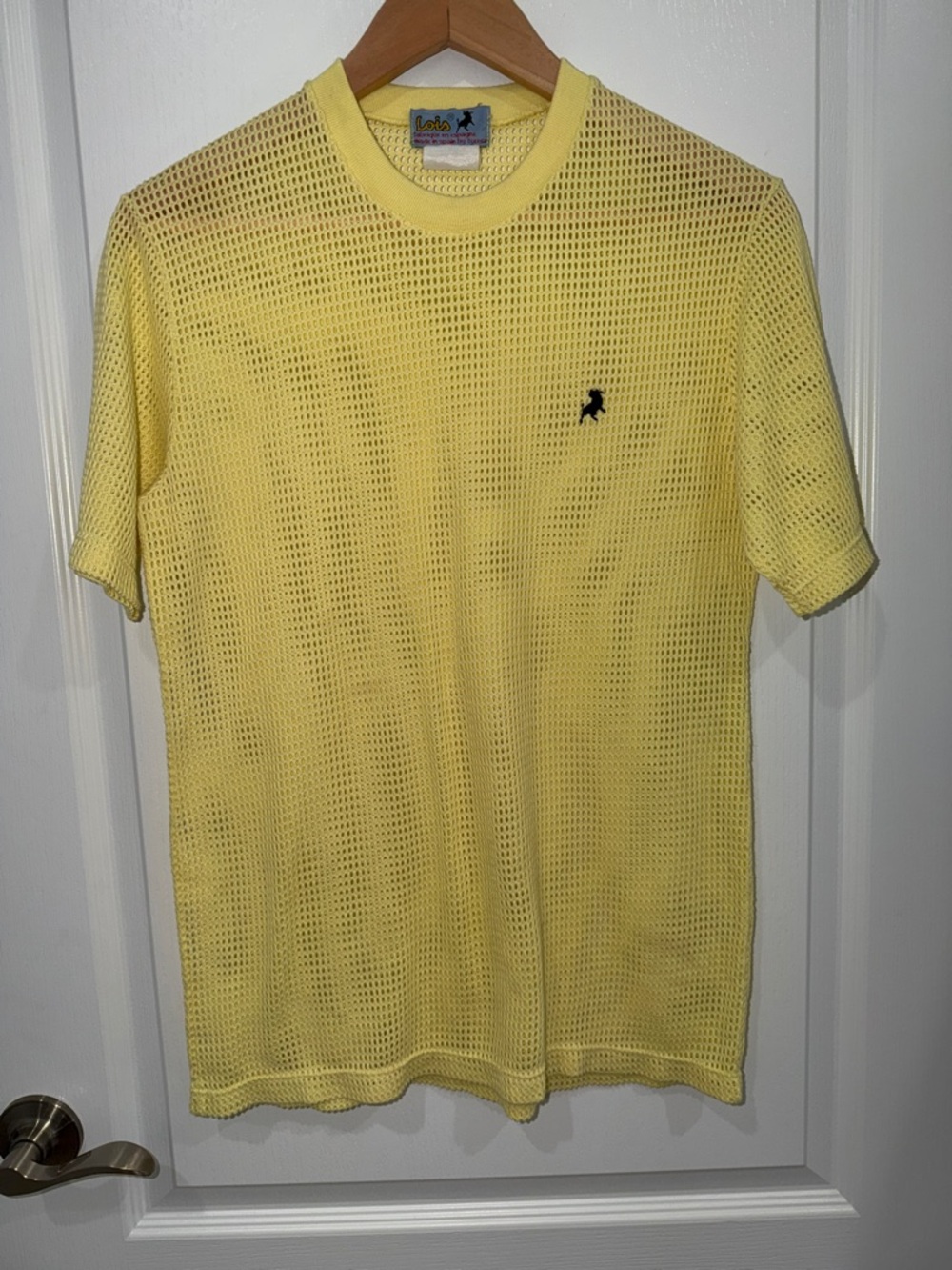 Lois Vintae Yellow Mesh Short-Sleeve Crewneck Shirt size small